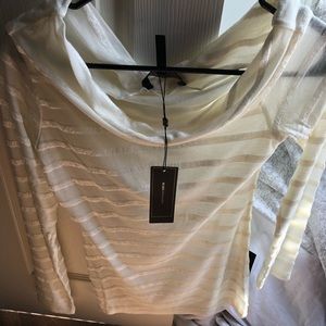 Bcbgmaxazria off shoulder top NWT